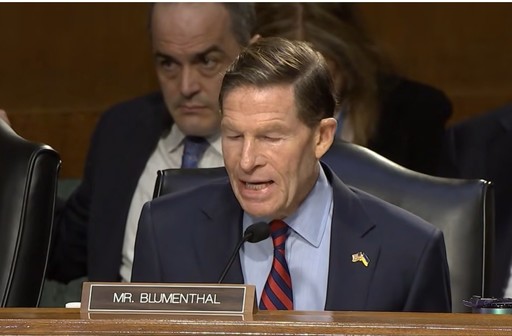 SUA - Senator democrat îngrijorat de perspectiva trimiterii de trupe terestre  în Iran