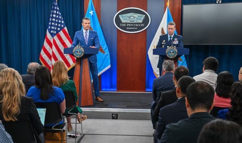 Hegseth prezintă planurile de accelerare a operaţiunii din Iran. SUA afirmă că Teheranul lansează mai puţine rachete, iar atacurile americane se vor extinde în interiorul ţării: „Aceasta nu a fost niciodată menită să fie o luptă corectă”