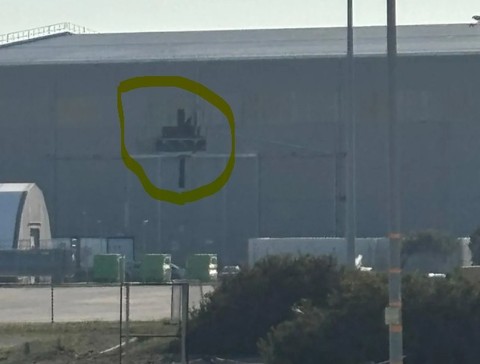 Drona care a lovit aeroportul din Cipru a căzut peste un hangar cu avioane de spionaj americane strict secrete, potrivit The Sun