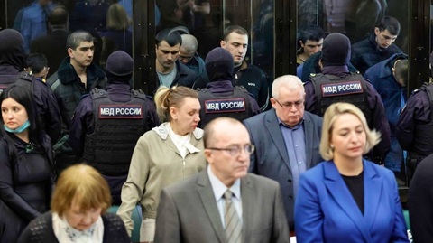 Cei patru autori ai atacului de la Crocus City Hall, soldat cu 150 de morţi, condamnaţi pe viaţă 