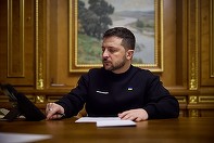 Zelenski instituie Ziua limbii române în Ucraina. Nicio altă ţară vecină nu are o astfel de sărbătoare