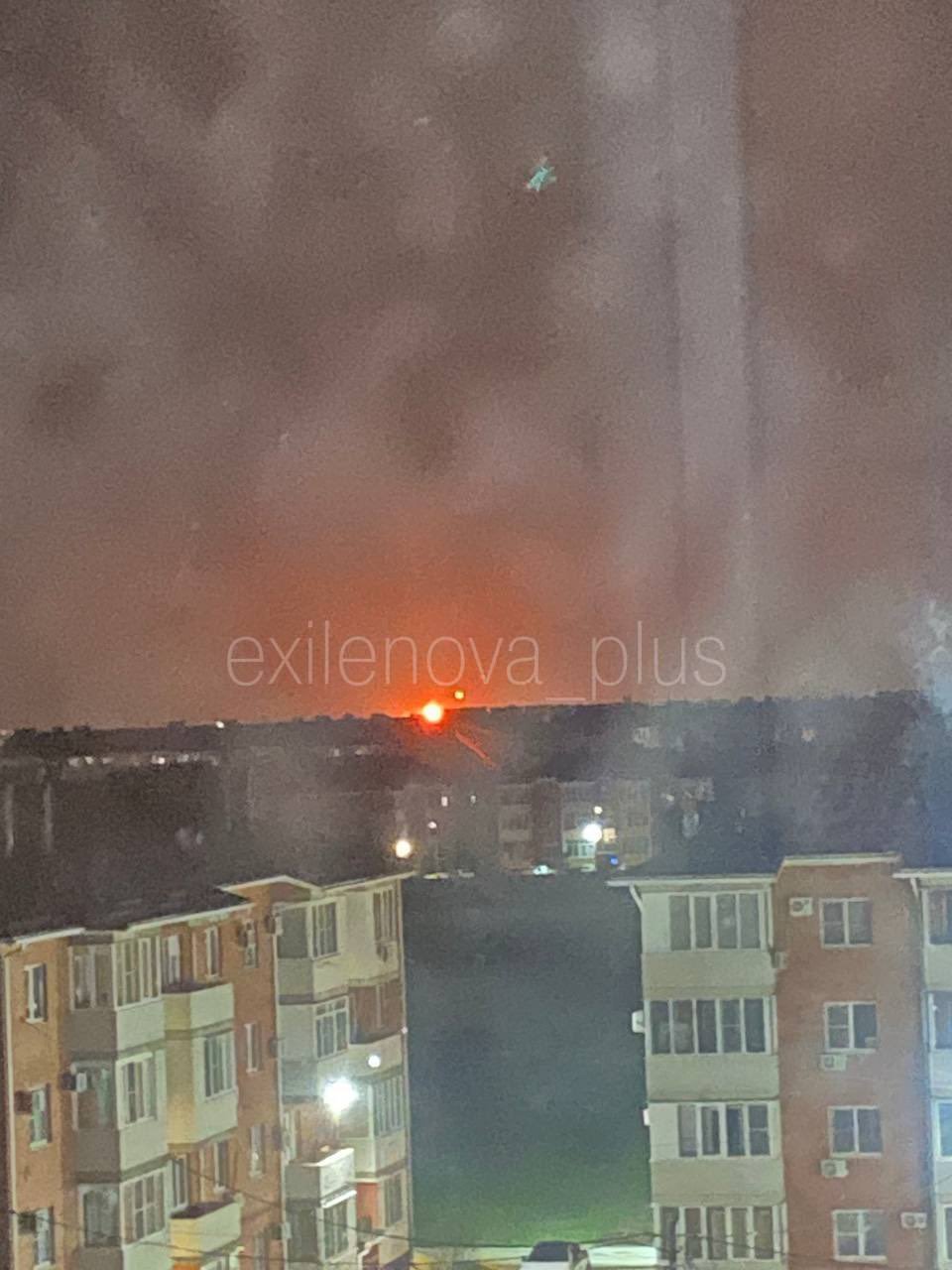 Drone ucrainene ar fi lovit o rafinărie importantă şi un port cheie din regiunea Krasnodar din Rusia