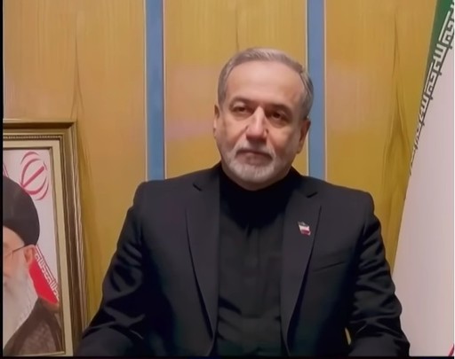 Iranul beneficiază de „cooperare militară” din partea Rusiei şi a Chinei, afirmă ministrul de externe Abbas Araghchi. El dă asigurări că nu există nicio problemă cu noul lider suprem, iar „sistemul funcţionează”
