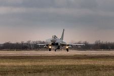Radu Miruţă: Armata americană ne-a transmis în scris că nu este vorba de aeronave care să transporte explozibil / De pe teritoriul naţional nu se va pleca cu încărcătură ofensivă