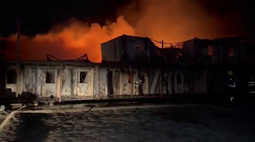 Afganistanul susţine că 400 de persoane au fost ucise de Pakistan într-un bombardament asupra unui spital din Kabul

