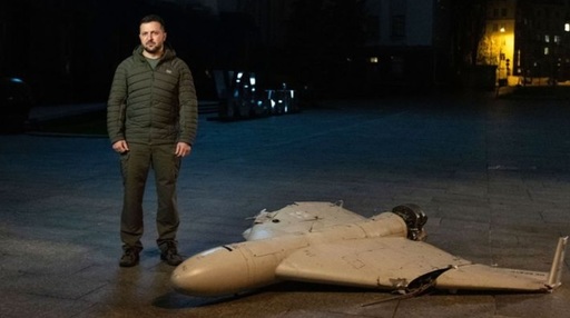 Zelenski vrea să consolideze controlul statului asupra vânzării de drone ucrainene, după ce se plânge că  ţări străine ”pot cumpăra drone de la întreprinderile noastre fără să treacă pe la Guvern”. ”Întregul teritoriu” al Ucrainei, ”ţintă legitimă” a Teheranului