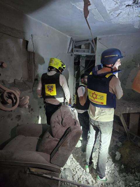 UPDATE - Două persoane au fost ucise în apropiere de Tel Aviv în urma unor atacuri iraniene - VIDEO