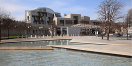 Parlamentul scoţian votează împotriva legalizării eutanasiei asistate