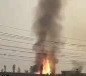 Iranul avertizează că va lansa atacuri asupra instalaţiilor petroliere din Golf „în următoarele ore”