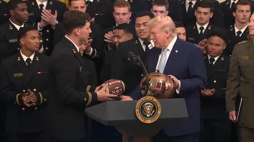 Trump anunţă că oficiali se află în Situation Room la Casa Albă. Trei nave amfibie şi 2.500 de puşcaşi marini, în drum către O.Mijlociu. Trump nu intenţionează să trimită trupe în Iran, dă asigurări o sursă de la Casa Albă