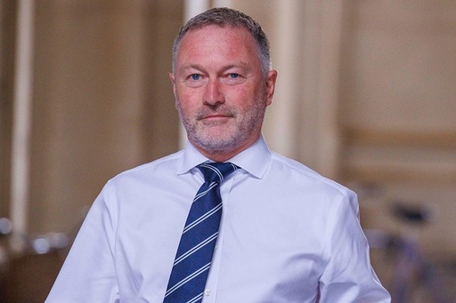 Ministru britanic: Trump vorbeşte în nume propriu când ameninţă Iranul cu distrugerea centralelor electrice
