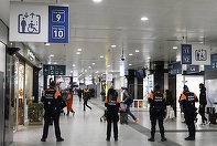 Gara Bruxelles-Midi, evacuată şi traficul trenurilor oprit, după descoperirea a două colete suspecte, unul într-un tren staţionat, altul pe un peron