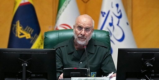 ”Inamicii” Iranului se pregătesc să ”ocupe” o insulă la Golful Persic, cu ajutorul unui stat din regiune, avertizează şeful Parlamentului iranian Mohammad Bagher Ghalibaf. ”Toate infrastructurile vitale ale acestui stat din regiune vor fi ţinta unor atacuri neîncetate”