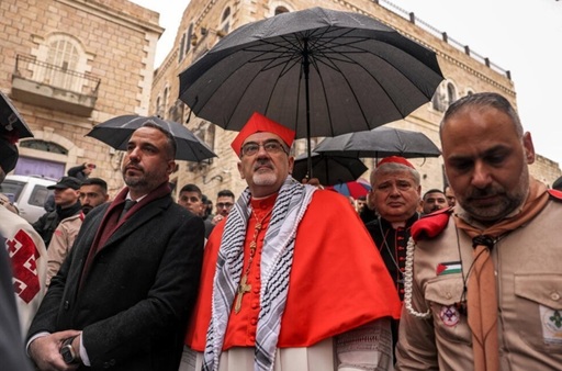 Israelul îl împiedică ”pentru prima oară de mai multe secole” pe Patriarhul Latin al Ierusalimului, cardinalul italian Pierbattista Pizzaballa, să oficieze slujba din duminica Floriilor în Sfântul Mormânt