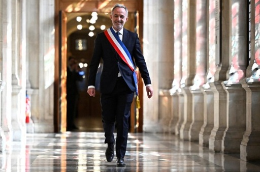 Noul primar al Parisului Emmanuel Grégoire anunţă că face din activităţile extraşcolare, zguduite de numeroase dosare de agresiuni sexuale, ”prima (sa) luptă”, pentru ca ”să ne protejăm copiii”
