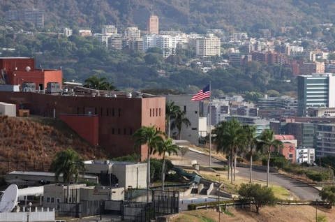 SUA îşi redeschid Ambasada în Venezuela, închisă în urmă cu şapte ani, la trei luni după răpirea lui Maduro