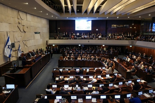 SUA respectă dreptul Israelului de a-şi ”stabili propriile legi”, anunţă Departamentul de Stat, după ce Knessetul adoptă o lege special concepută pentru a pedepsi cu moartea palestinieni găsiţi vinovaţi de atacuri antiisraeliene