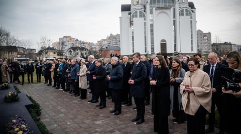 Reprezentanţi UE comemorează în Ucraina patru ani de la masacrul de la Bucea. Miniştri de Externe din mai multe state, inclusiv România, urmează să ”Consiliu informal” al Afacerilor Externe
