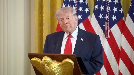 ”Emmanuel Macron este maltratat de soţia sa”, îl atacă personal Trump pe şeful statului francez, nemulţumit, după o convorbire la telefon, în care a cerut ajutorul Franţei în vederea deblocării Strâmtorii Ormuz