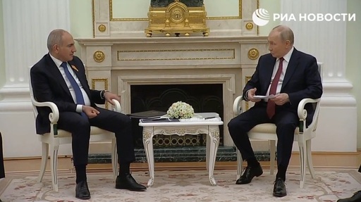 O aderare a Armeniei la UE este ”pur şi simplu imposibilă” îi spune Putin, la Kremlin, lui Paşinian. El îi cere ca mişcări politice ”proruse” să participe în alegerile legislative armene, prevăzute în iunie