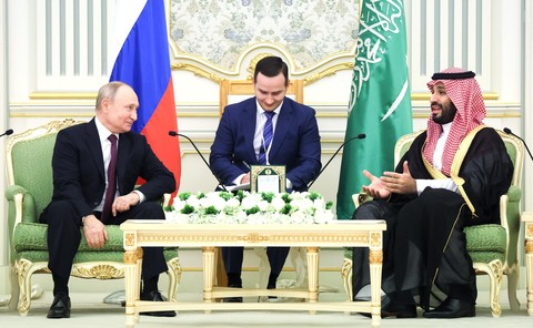 Putin a vorbit cu prinţul moştenitor saudit despre Orientul Mijlociu şi cooperarea în cadrul OPEC+