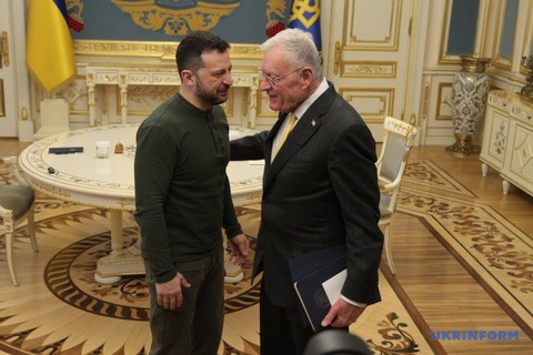 Generalul Keith Kellogg, fostul trimis special al lui Trump pentru Ucraina, propune crearea unei noi alianţe de apărare în locul NATO din care ar putea face parte şi Kievul