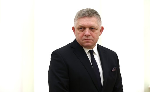 Premierul Slovaciei spune că UE ar trebui să renunţe la sancţiunile privind petrolul şi gazele ruseşti pentru a consolida securitatea energetică