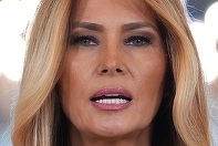 Melania Trump neagă, într-o apariţie surpriză, orice legătură cu infracţiunile comise de infractorul sexual Jeffrey Epstein - VIDEO