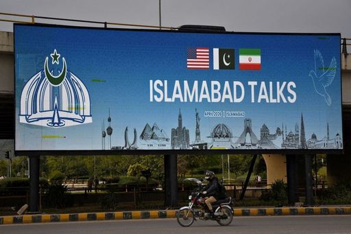 SUA şi Iranul au discutat timp de 14 ore la Islamabad. Neînţelegerile persistă, dar negocierile ar urma să continue duminică