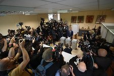 Maghiarii „scriu istorie” în alegerile pe care le va câştiga partidul Tisza, afirmă liderul opoziţiei Peter Magyar. Rata de participare este ridicată la începutul scrutinului decisiv din Ungaria