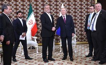Putin îşi oferă serviciile de mediere în criza dintre SUA şi Iran