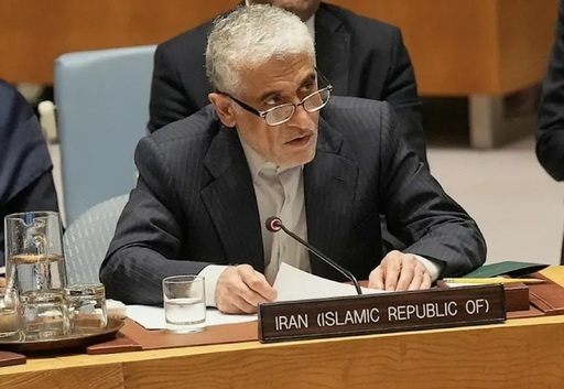 Iranul denunţă blocada maritimă pe care i-au impus-o SUA drept o ”încălcare gravă a suveranităţii” şi ”o măsură ilegală”. Ambasadorul iranian la ONU Amir Saeid Iravani cere, în altă scrisoare adresată lui Guterres, despăgubiri de la cinci ţări de la Golful Persic