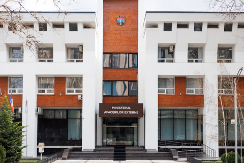 Ministerul de Externe din Republica Moldova înfiinţează o direcţie specială pentru relaţiile cu România