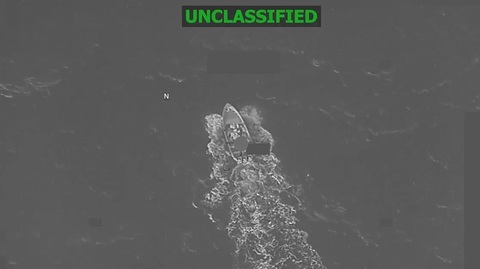 Trei morţi într-un nou ”atac cinetic letal” al SUA împotriva ambarcaţiunii unor presupuşi ”narcoterorişti”. Bilanţul creşte la 177 de morţi după al cincilea atac în decurs de o săptămână