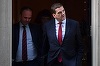 Funcţionarul cu cel mai înalt rang în diplomaţia britanică, Olly Robbins, destituit în scandalul Epstein-Mandelson, în urma unor dezvăluiri ale cotidianului The Guardian
