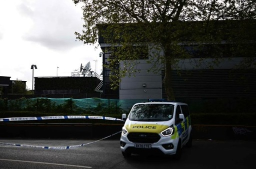 Doi tineri şi un minor britanici, inculpaţi în urma unei tentative de incendiere la sediul televiziunii private în persană Iran International, la Londra. Tinerii, arestaţi în urma unei urmăriri cu maşini. Gruparea HAYI revendică tentativa