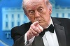 ”Cei care au cel mai mare impact” sunt vizaţi în atentate, consideră Trump că este motivul focurilor de armă de la Dineul Corespondenţilor şi nu ezită să se compare cu Lincoln. Atacatorul este nemulţumit de politica sa, consideră el