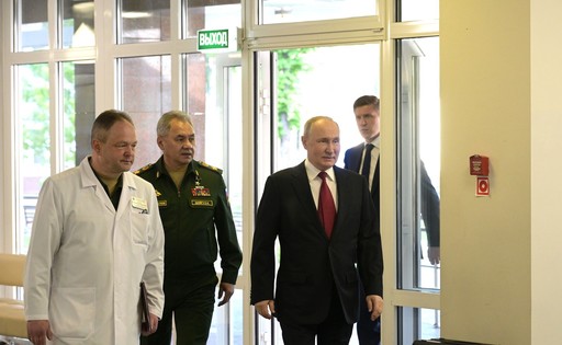 Kremlinul, îngrijorat, întăreşte măsurile de securitate în jurul lui Putin în urma unor asasinate şi a temerilor legate de o lovitură de stat pusă la cale de Serghei Şoigu, potrivit unui raport obţinut de CNN