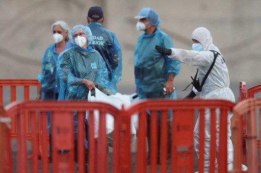 Şaptesprezece americani repatriaţi în SUA, inclusiv un caz confirmat şi un caz suspectat de hantavirus