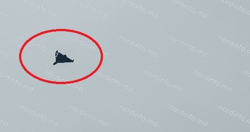 Încă o dronă a survolat Republica Moldova. A fost văzută inclusiv la Bălţi şi s-a îndreptat spre sudul ţării. Spaţiul aerian a fost temporar închis - VIDEO