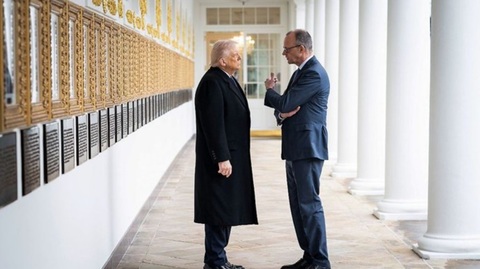 Friedrich Merz anunţă că a purtat o ”convorbire bună” cu Trump la întoarcerea din China, despre pace în Iran şi Ucraina. ”Ne-am coordonat poziţiile în vederea unui summit NATO la Ankara, la 7 şi 8 iulie”