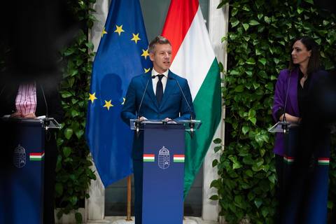 Peter Magyar vizitează Polonia în primul său turneu în străinătate în calitate de prim-ministru al Ungariei. El va călători cu trenul spre Varşovia pe o linie feroviară de mare viteză construită de „maleficul Bruxelles”