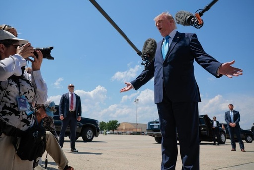 Trump anunţă pe Truth Social trimiterea a 5.000 de militari americani ”suplimentari” în Polonia