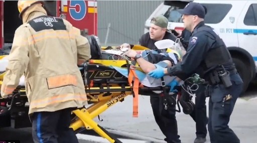Un mort şi 36 de răniţi în urma unei explozii produse pe şantier din portul New York