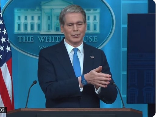 Scott Bessent: Comentariul lui Trump despre Iran şi alegerile de la jumătatea mandatului îl fac un „om de stat” / Ce spune despre declaraţia preşedintelui că va „spulbera” Omanul