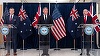 Australia urmează să primească trei submarine americane cu propulsie nucleară la mâna a doua în cadrul unei ”raţionalizări” a Acordului AUKUS. Acordul iniţial prevedea două noi şi unul de ocazie