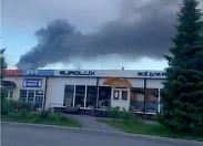 UPDATE - Drone ucrainene au lovit Sankt Petersburg, unde se deschide forumul economic la care va vorbi şi Vladimir Putin. Zelenski anunţă că a fost atacat un terminal petrolier