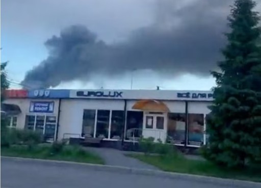UPDATE - Drone ucrainene au lovit Sankt Petersburg, unde se deschide forumul economic la care va vorbi şi Vladimir Putin. Zelenski anunţă că a fost atacat un terminal petrolier