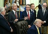 Donald Trump anunţă că vrea să construiască o ”Promenadă Trump” de la Lincoln Memorial la fluviul Potomac