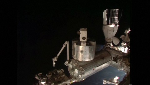 Scurgere de aer la bordul Staţiei Spaţiale Internaţionale (ISS): NASA le cere astronauţilor să intre în nava spaţială şi să se pregătească pentru o eventuală evacuare